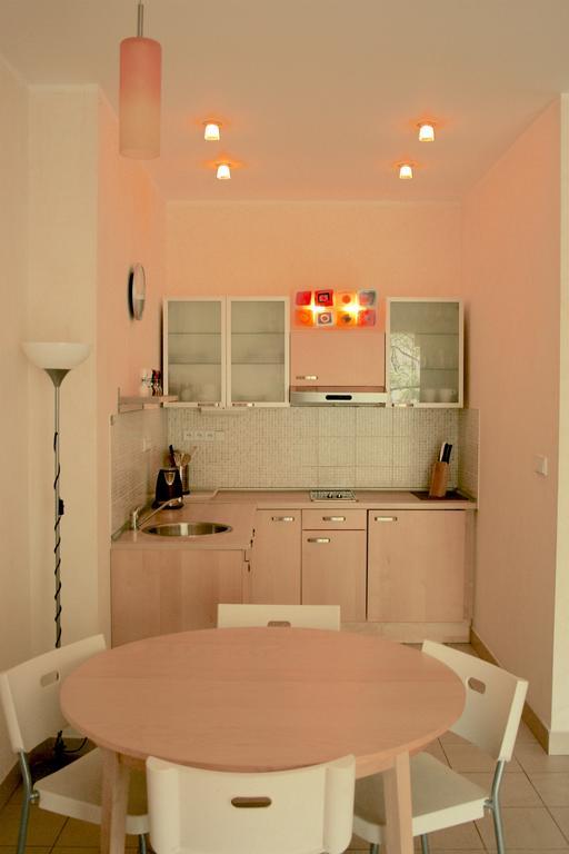 Modern And Cozy Apartment Close To Center Praag Buitenkant foto