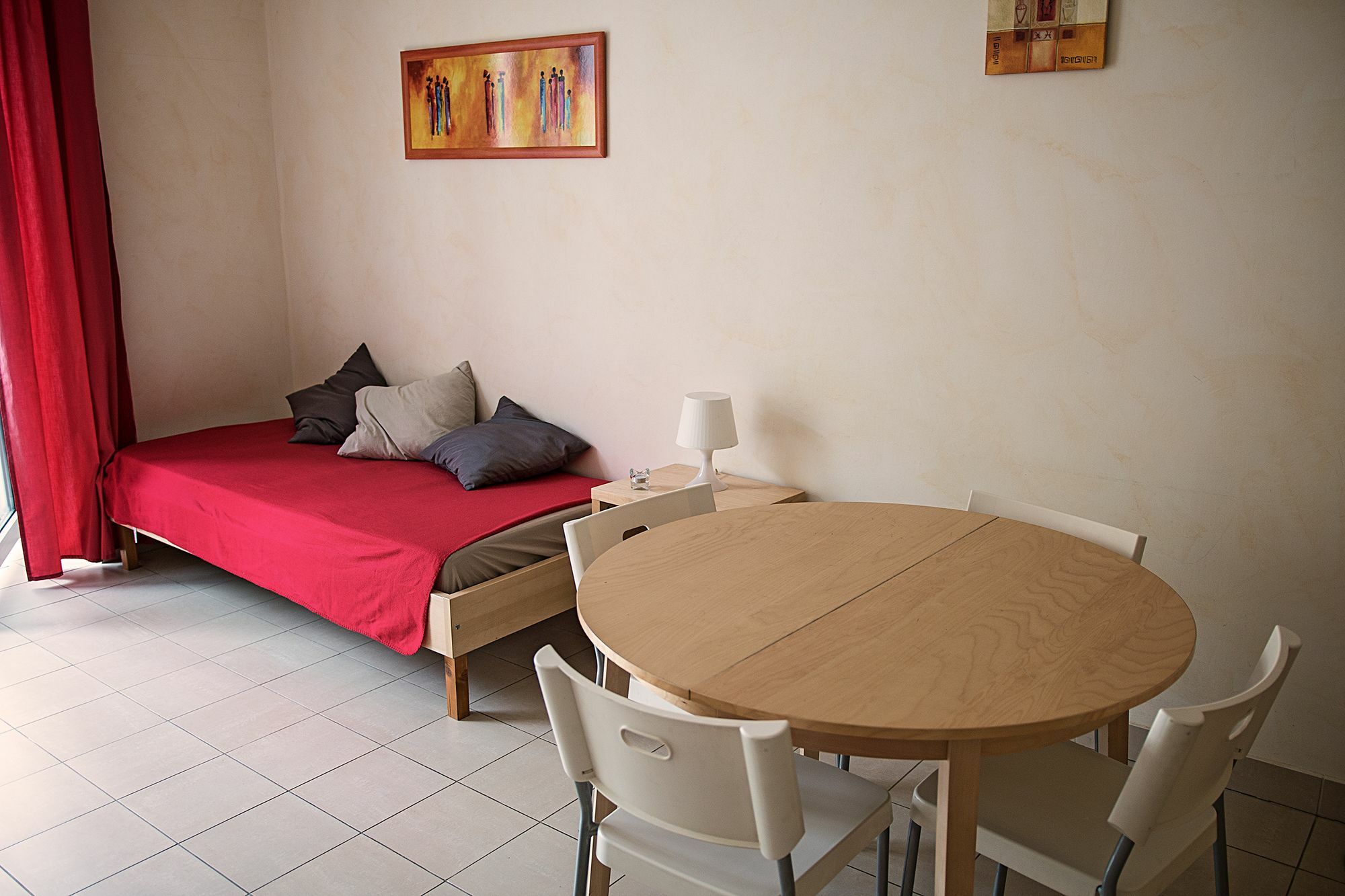 Modern And Cozy Apartment Close To Center Praag Buitenkant foto